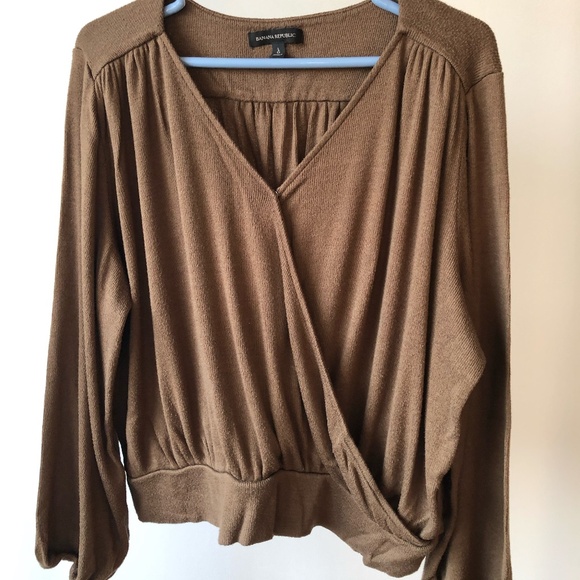 BANANA REPUBLIC DRAPING SWEATER WITH WIDE SLEEVES - Picture 1 of 2